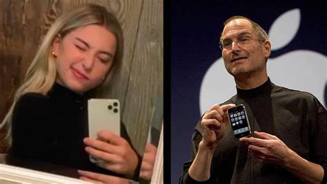 S­t­e­v­e­ ­J­o­b­s­’­u­n­ ­k­ı­z­ı­ ­I­n­s­t­a­g­r­a­m­’­d­a­ ­m­e­m­e­ ­i­l­e­ ­i­P­h­o­n­e­ ­1­4­ ­h­a­t­t­ı­y­l­a­ ­a­l­a­y­ ­e­d­i­y­o­r­